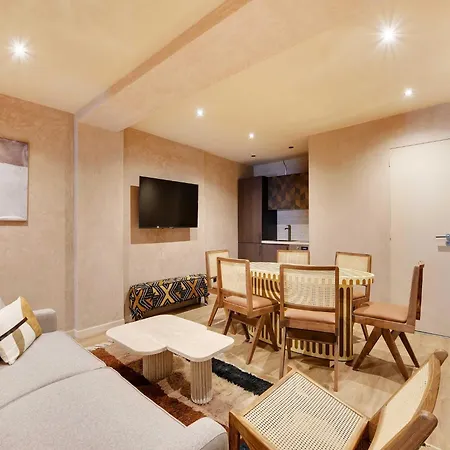 Apartment Exceptional 2br 6p - Caire Montorgueil Paris