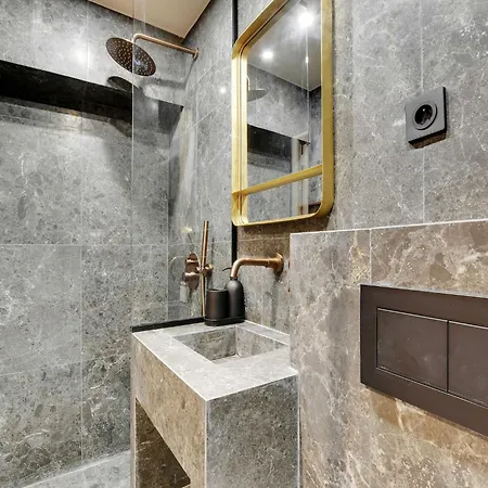 Apartment Exceptional 2br 6p - Caire Montorgueil Paris